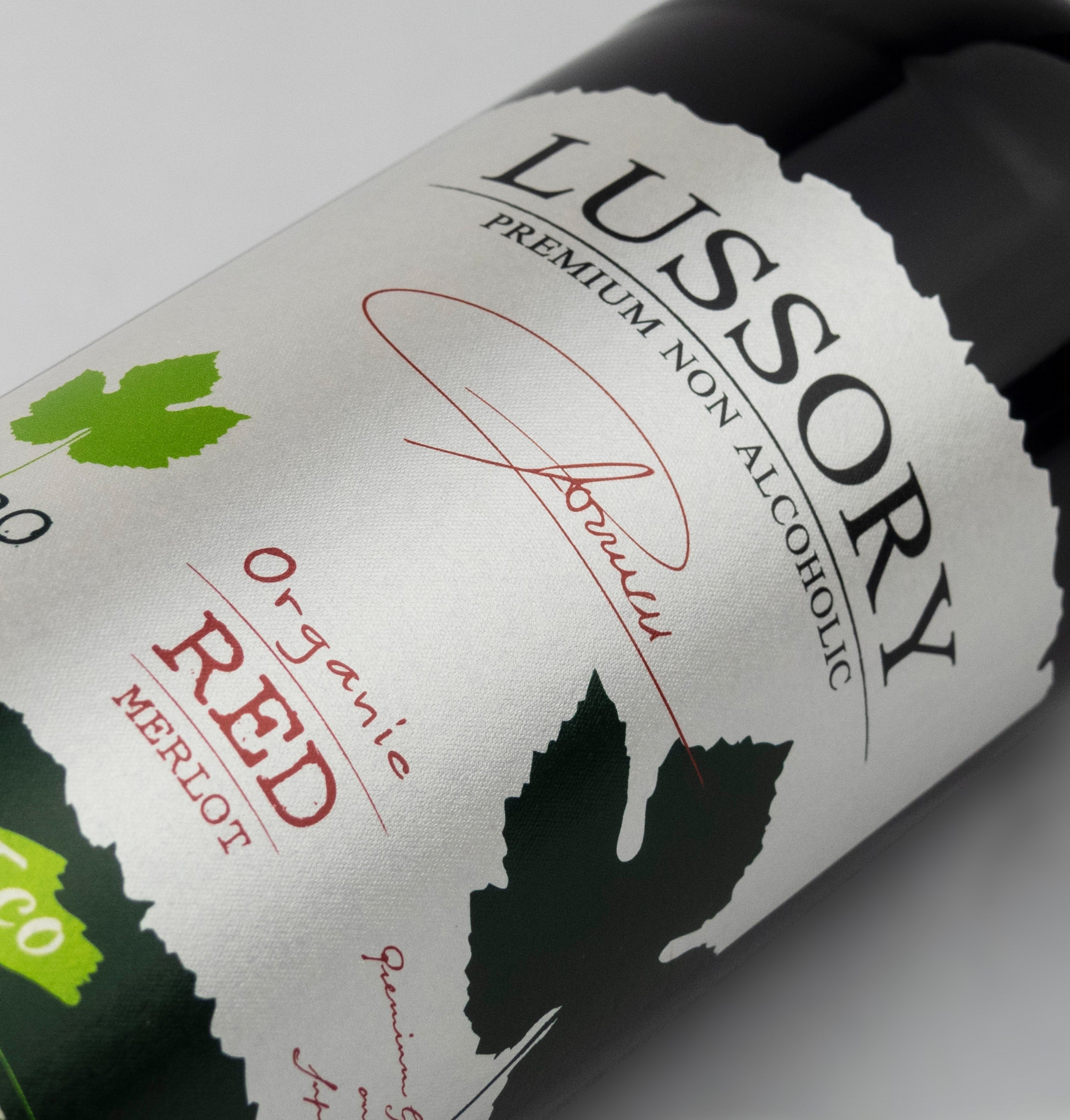 Lussory Organic Merlot 0.0% - vin roșu fără alcool 0.75L